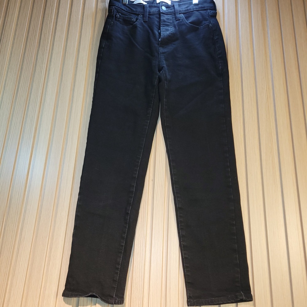 Universal Thread Womens Mid Rise 80s Slim Jeans Black Button Fly 4R RN17730